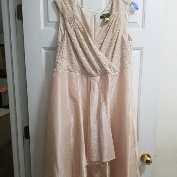 R & M Richards Dresses & Skirts - R& M Richards Dress